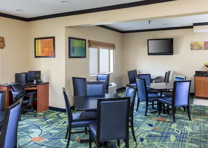 Hotel Fairfield By Marriott Decatur Forsyth