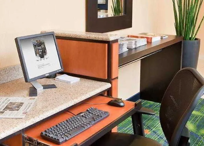 Fairfield By Marriott Decatur Hotel